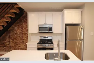 758 N 43rd Street, Philadelphia, PA 19104 - Photo 6