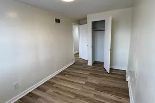 7972 Forrest Ave, Philadelphia, PA 19150 - Photo 10