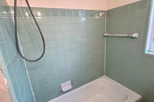 7972 Forrest Ave, Philadelphia, PA 19150 - Photo 18