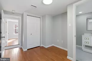 936 S 23rd St, Philadelphia, PA 19146 - Photo 10