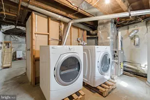 936 S 23rd St, Philadelphia, PA 19146 - Photo 18