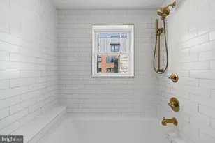 936 S 23rd St, Philadelphia, PA 19146 - Photo 14