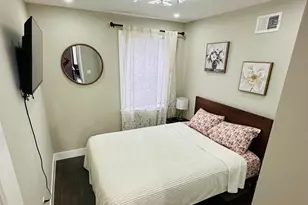 2647 S 2nd St, Philadelphia, PA 19148 - Photo 12