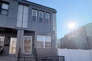 2647 S 2nd St, Philadelphia, PA 19148 - Photo 2