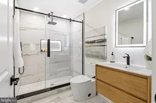 2665 Emerald St, Philadelphia, PA 19125 - Photo 30