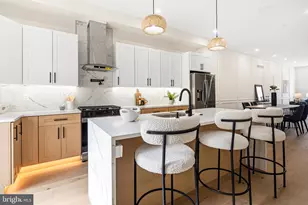 2665 Emerald St, Philadelphia, PA 19125 - Photo 12