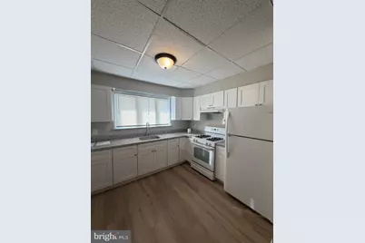 6904 Dicks Avenue, Philadelphia, PA 19142 - Photo 10