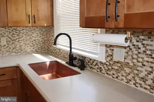 536 W Chew Ave, Philadelphia, PA 19120 - Photo 12