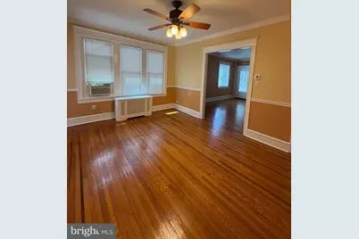 536 W Chew Avenue, Philadelphia, PA 19120 - Photo 8