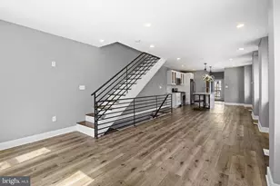 4626 E Thompson St, Philadelphia, PA 19137 - Photo 2