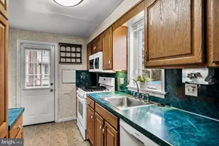 7428 Palmetto St, Philadelphia, PA 19111 - Photo 14