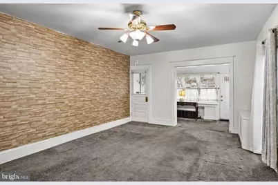 7428 Palmetto Street, Philadelphia, PA 19111 - Photo 8