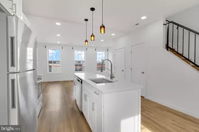 2045 Trenton Avenue #402, Philadelphia, PA 19125 - Photo 2