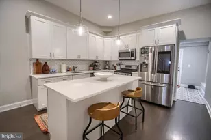 4117 Cresson St, Philadelphia, PA 19127 - Photo 2