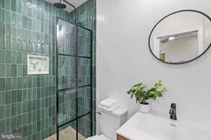 1922 S Chadwick St, Philadelphia, PA 19145 - Photo 20