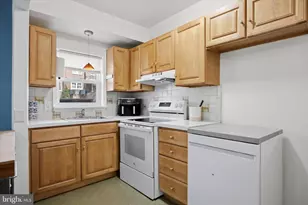 6615 Morris Park Rd, Philadelphia, PA 19151 - Photo 10