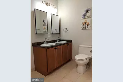 1100 S Broad Street #309B, Philadelphia, PA 19146 - Photo 18