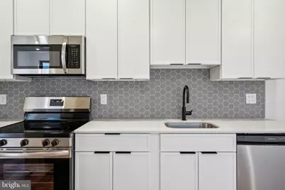 2039 N Front Street #203, Philadelphia, PA 19122 - Photo 1