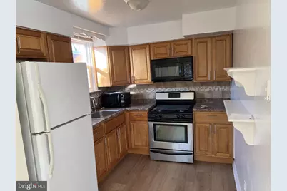 205 E Erica Place, Philadelphia, PA 19116 - Photo 4