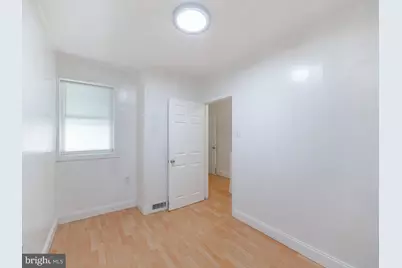 2442 S Sheridan Street, Philadelphia, PA 19148 - Photo 10