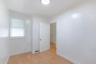 2442 S Sheridan St, Philadelphia, PA 19148 - Photo 10