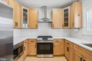 4822 Ogle St, Philadelphia, PA 19127 - Photo 12