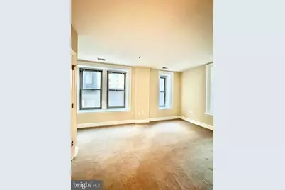 1811 Chestnut Street #207, Philadelphia, PA 19103 - Photo 12