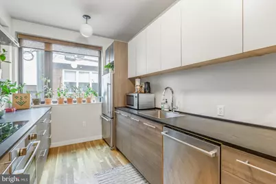 1306 N Hope Street #A, Philadelphia, PA 19122 - Photo 12