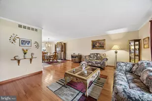 400 Woodhaven Rd, Philadelphia, PA 19116 - Photo 2