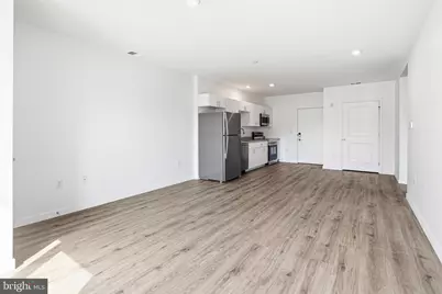 915 N Broad Street #411, Philadelphia, PA 19123 - Photo 4