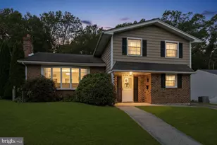 1028 Norvelt Dr, Philadelphia, PA 19115 - Photo 2