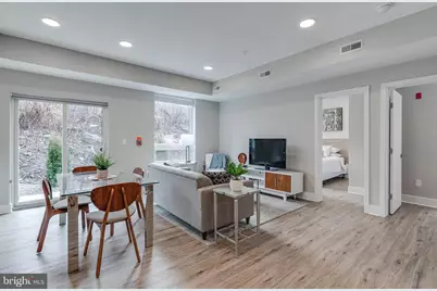 1952 Bryn Mawr Avenue #4B, Philadelphia, PA 19131 - Photo 2