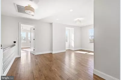 205 W Highland Avenue, Philadelphia, PA 19118 - Photo 30