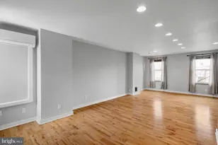 2054 Ellsworth St, Philadelphia, PA 19146 - Photo 4