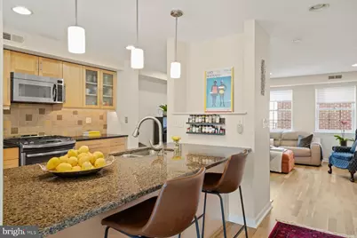 827 Catharine Street, Philadelphia, PA 19147 - Photo 8