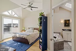 827 Catharine St, Philadelphia, PA 19147 - Photo 34