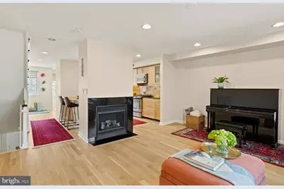 827 Catharine Street, Philadelphia, PA 19147 - Photo 6