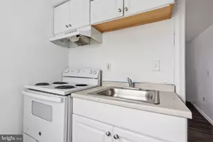 7909 Oxford Ave, Philadelphia, PA 19111 - Photo 10