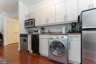 219 S 18th St, Philadelphia, PA 19103 - Photo 6