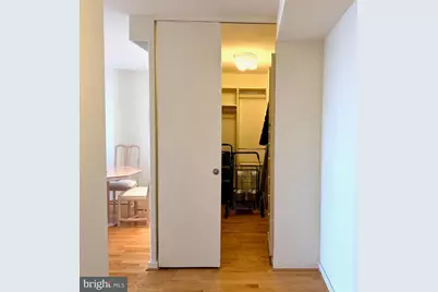 604 S Washington Square S #3007, Philadelphia, PA 19106 - Photo 16