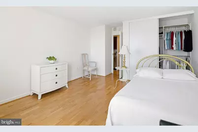 604 S Washington Square S #3007, Philadelphia, PA 19106 - Photo 14