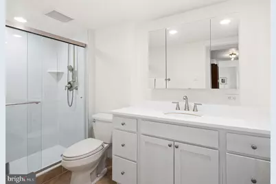 604 S Washington Square S #3007, Philadelphia, PA 19106 - Photo 12