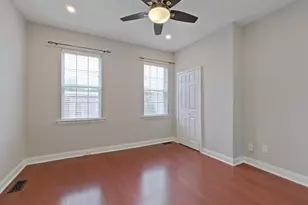 869 N Myrtlewood St, Philadelphia, PA 19130 - Photo 8