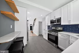 2627 S Camac St, Philadelphia, PA 19148 - Photo 12