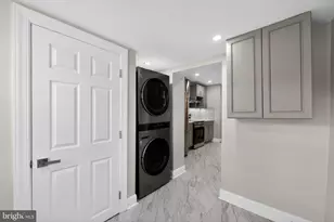 2303 St Albans St, Philadelphia, PA 19146 - Photo 14