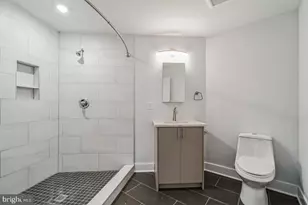 646 N 32nd St, Philadelphia, PA 19104 - Photo 6