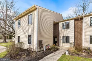 9019 Ayrdale Crescent St, Philadelphia, PA 19128 - Photo 2