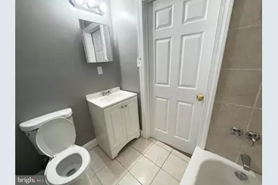 1934 W Ontario Street #UNIT 2 FRONT, Philadelphia, PA 19140 - Photo 8