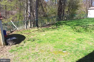 426 Harmon Rd, Philadelphia, PA 19128 - Photo 14