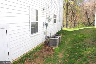 426 Harmon Rd, Philadelphia, PA 19128 - Photo 12